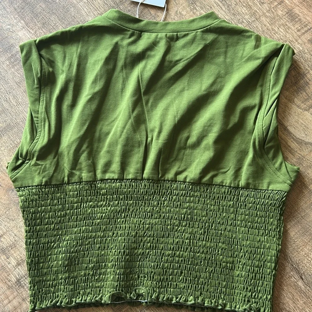 Miholl | Women's Crop Top NWT size XL - Picture 2 of 2